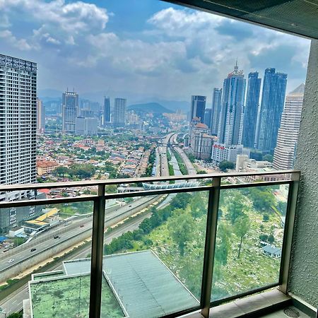 Summer Suites Near Klcc Kuala Lumpur Esterno foto