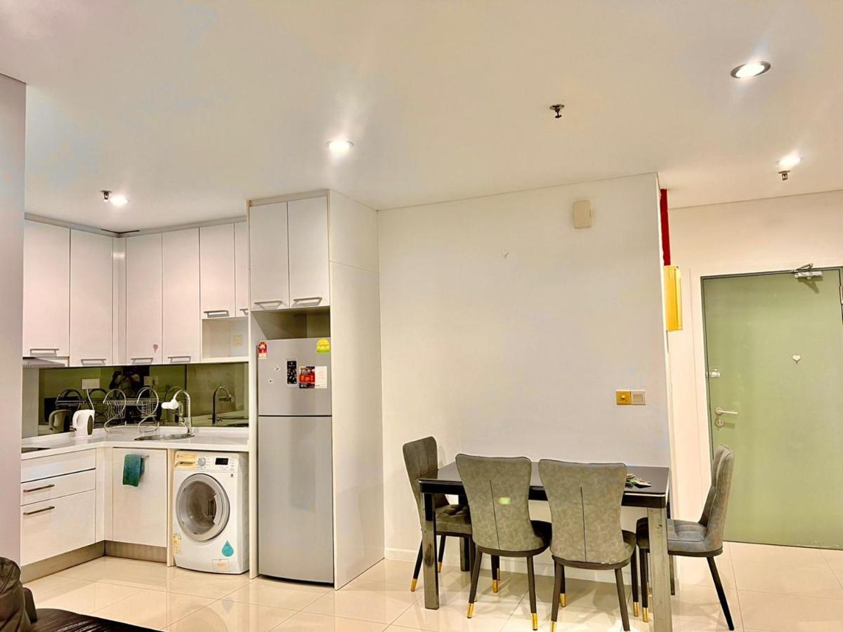 Summer Suites Near Klcc Kuala Lumpur Esterno foto
